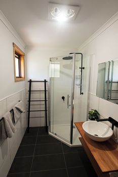 Villa rentals in Eaglehawk Neck via cozycozy