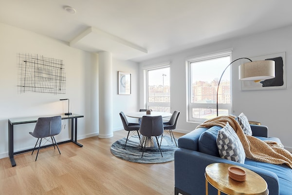 Stylish 2 Br W/roof Deck Access - Mins To Nyc - Red Hook