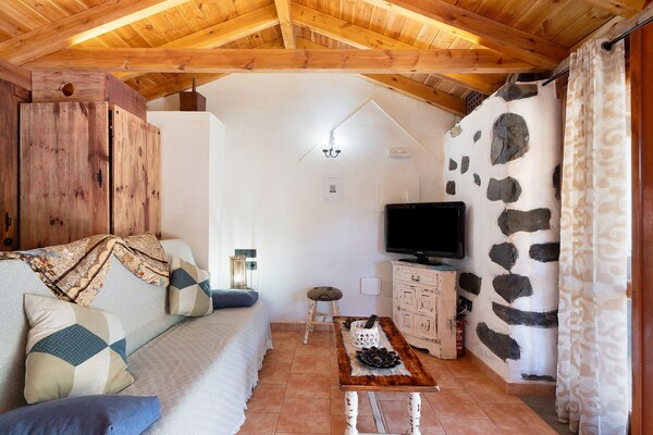 Maison De Vacances 'Casa Rural Medina 2' Avec Vue Sur La Montagne, Wi-fi Et Climatisation - La Gomera