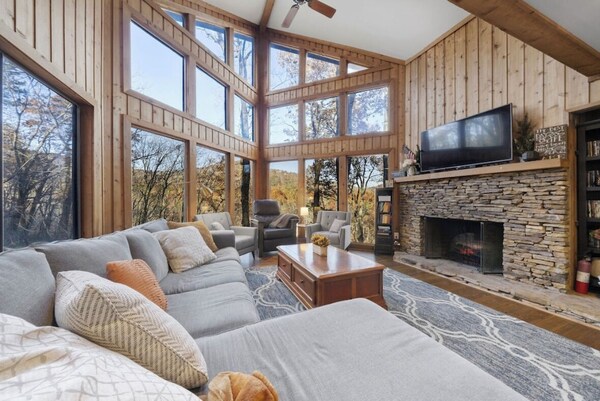 Lakeside, Cozy Cabin With Game Room, Decks, And All Big Canoe Amenities! - Jasper