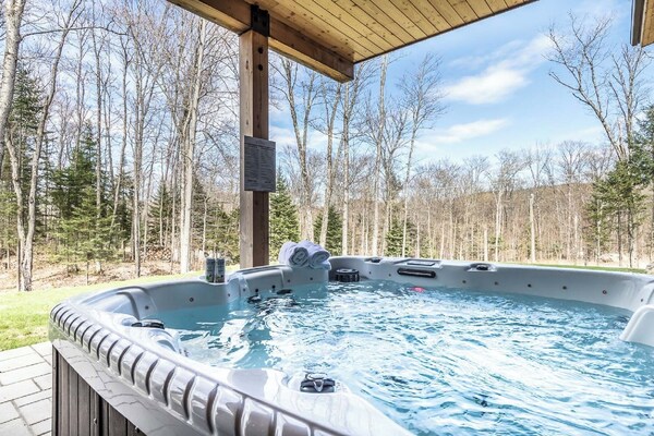 Chalet With Gorgeous Areas, And An Exquisite Design Alpine Contemporary. - Mont-Tremblant