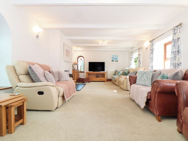 Riviere House, Pet Friendly, With Hot Tub In Hayle - Marazion