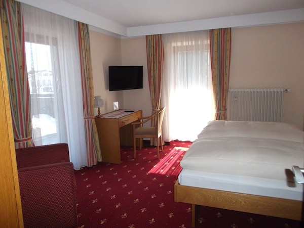 Double Room Bath Balcony - Hotel Bavaria - Rottach-Egern