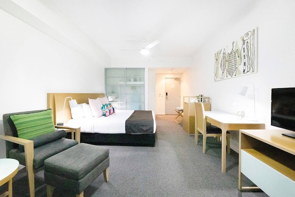 A Perfect Match Resort Style Living In Darwin Cbd - Northern Territory
