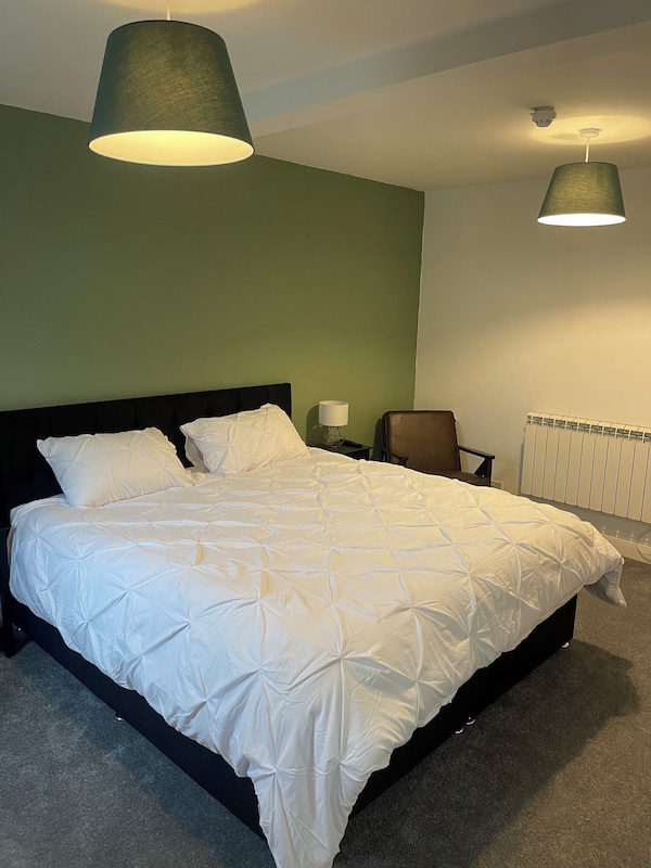 Cosy Super King 1 Bedroom Apartment Close To Town Center - Colchester