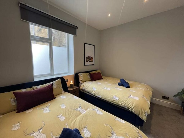Stylish Modern Apartment Near The City Centre For Up To 4 People - Principality Stadium