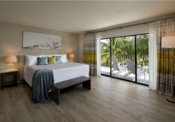 Your Key To Unforgettable Island Moments! 2 Relaxing Units With Balcony! - Florida Keys, FL