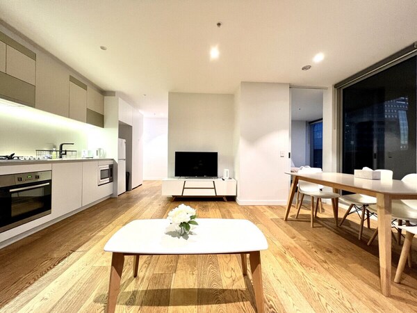 3 Br Skyview Serenity By Readyset Apartments - Carlton