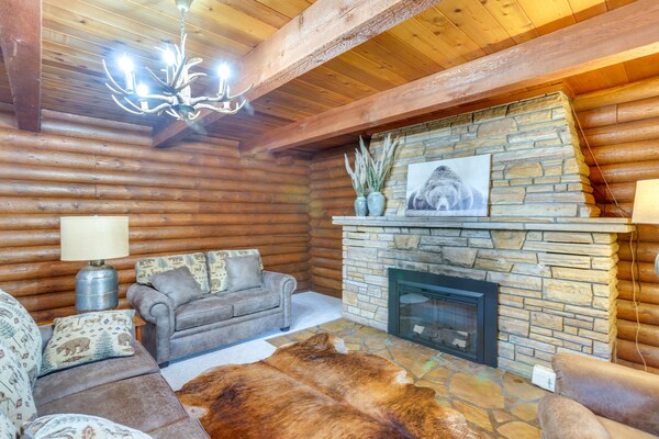 Pet-friendly Bayfield Cabin Rental With Hot Tub! - Bayfield, CO