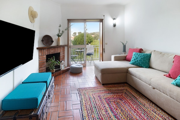Apartment 'Retro Beach House Moledo' With Mountain View, Wi-fi And Air Conditioning - Caminha