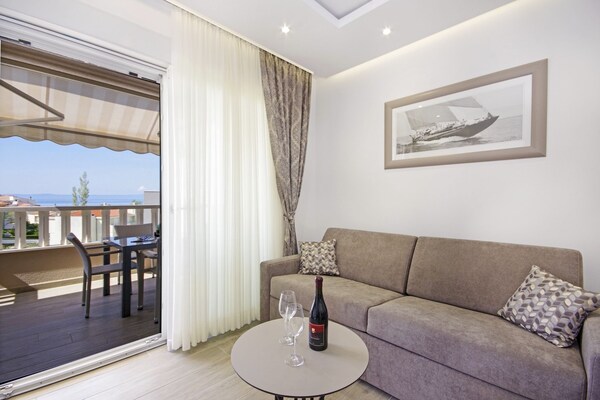 One Bedroom Apartment With Terrace And Sea View Promajna, Makarska (A-21102-l) - Promajna