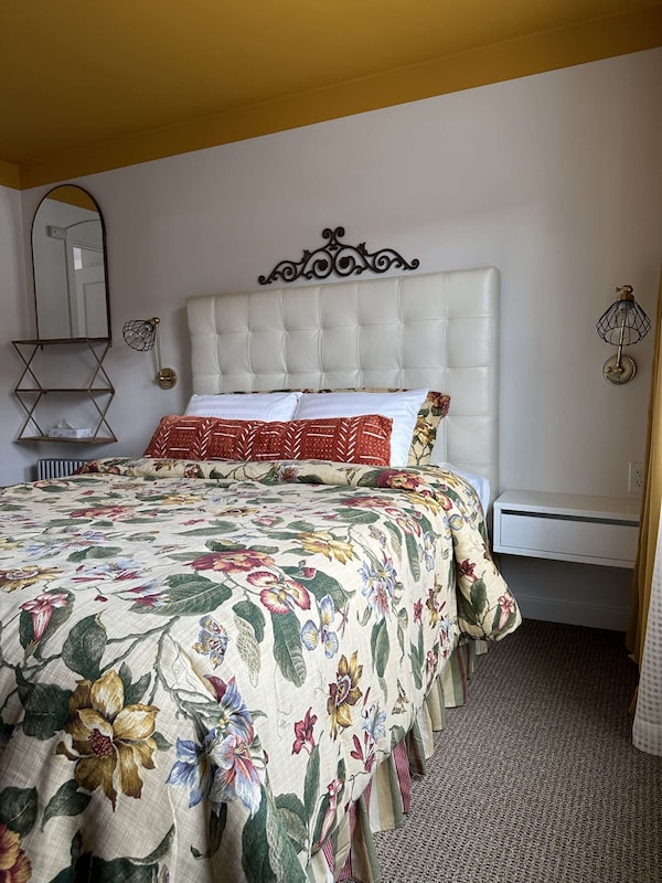 Comfy Room In Marina Close To Presidio With Parking - Presidio Heights - San Francisco