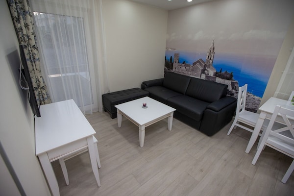 One Bedroom Apartment With Balcony Promajna, Makarska (A-21175-c) - Baška Voda