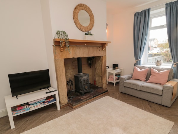 Cosy Cottage, Pet Friendly, Character Holiday Cottage In Amble - 阿爾恩茅斯