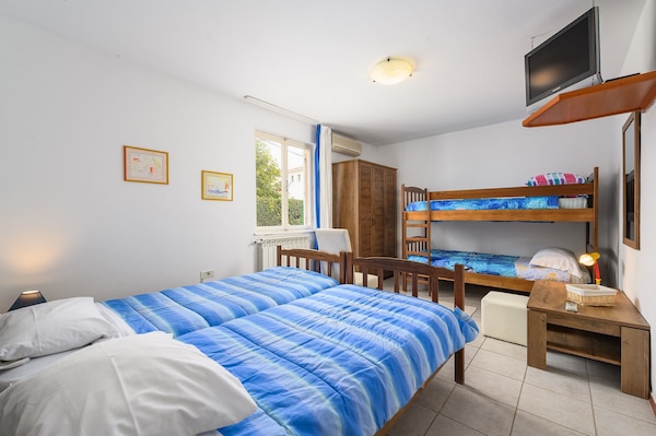 One Bedroom Apartment On A Budget With A Great Location - Salvore