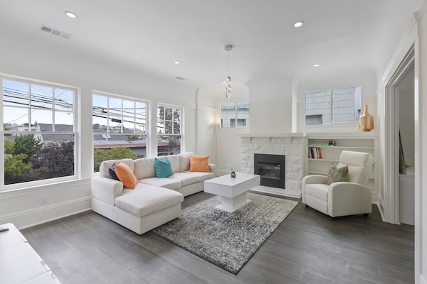 Modern Noe Valley Home With Private Deck - Mission District - San Francisco