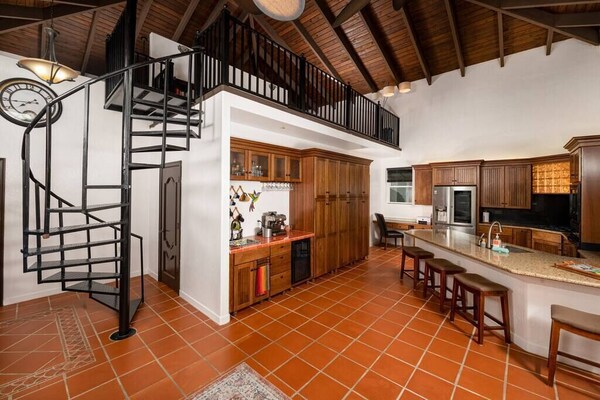 Casa Colibri + Casita - Villa With Ocean Views - Vieques