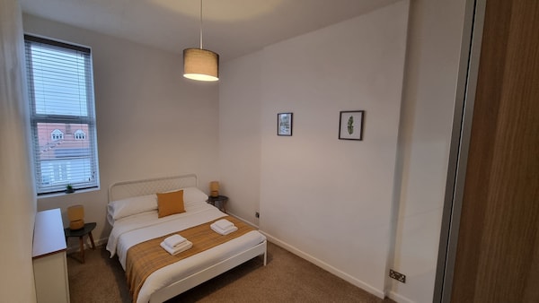 Southsea Escape - A Coastal Retreat Near The Common And Seafront (2 Dbl Rooms) - Southsea