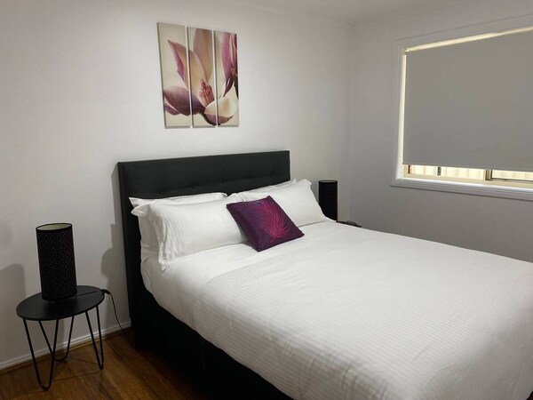 Catalina House - Cosy, Clean And Comfortable - Batemans Bay