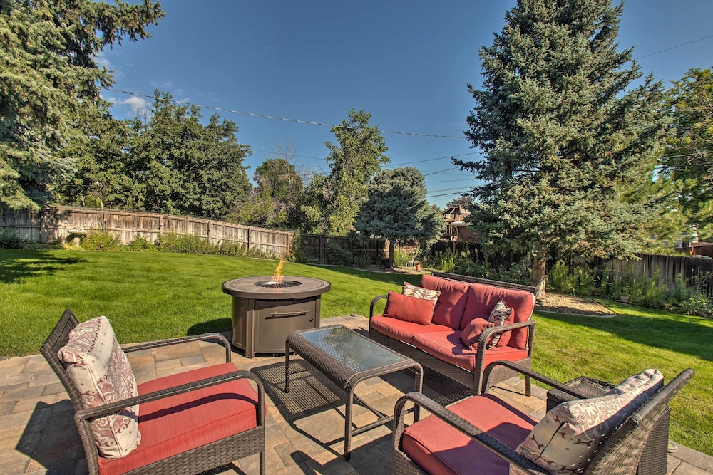 Denver Home W/ Large Yard & Private Lake Access! - Lakewood, CO