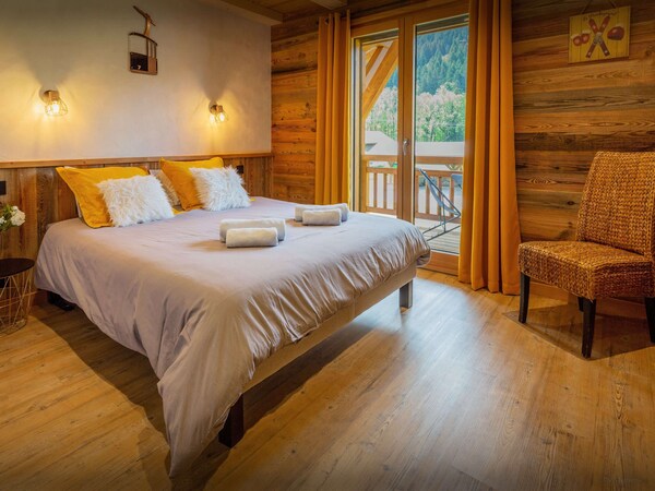 Chalet Les Vardafes - Ski And Spa Holiday For 8 - Ovo Network - Bernex