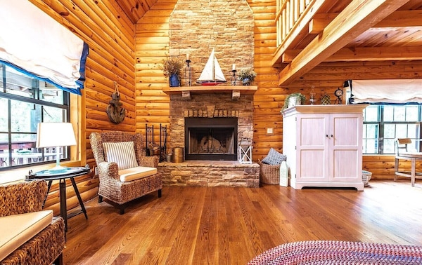 Beautiful Cabin With Hot Tub  On Nolin Lake  Mammoth Caves  W\/fireplace - Nolin Lake State Park