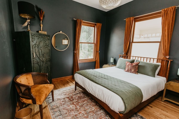The Residence In The Heart Of Downtown Nevada City - Nevada City, CA