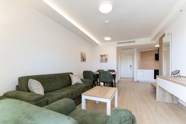 One Bedroom Apartment With Balcony Promajna, Makarska (A-20940-a) - Baška Voda