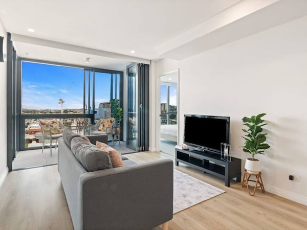 Valley Centre,rooftop Pool, 2bed2bath Apt +Carpark - Newstead