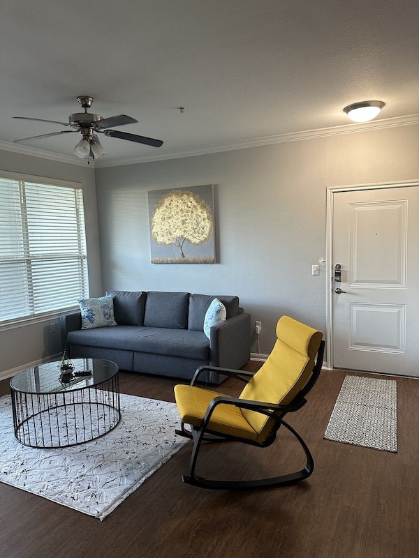 Cozy And Modern Apartment 15min To Iah Airport - Humble, TX