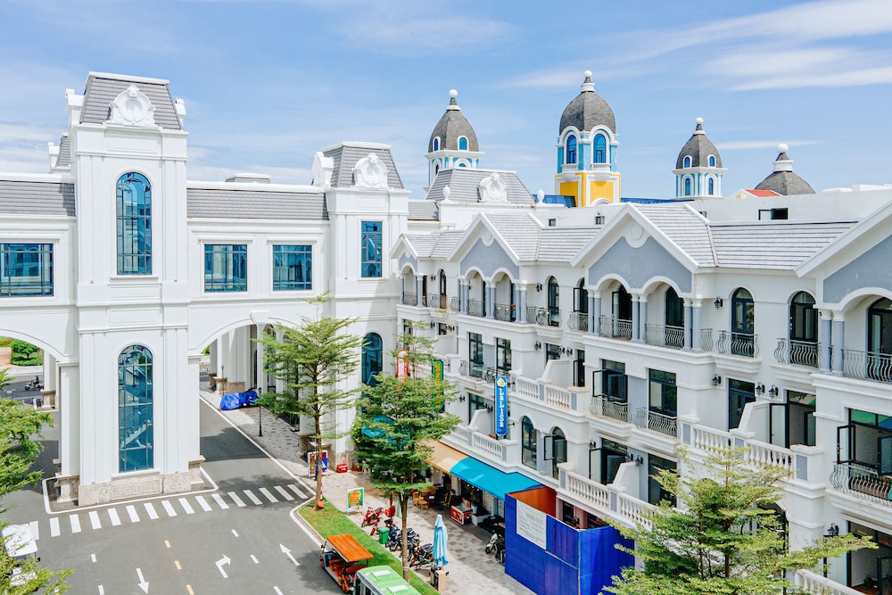 Lalisa Hotel - Phú Quốc