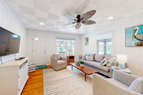 Town Of South Bethany Oceanside Cottage With Screened Porch, Outdoor Shower, W\/d - Bethany Beach, DE