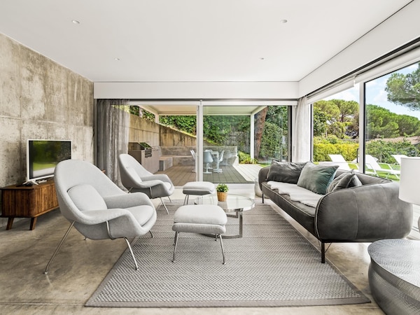 Design Villa With Views And Pool - Argentona