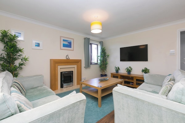 Spernenwyn, Character Holiday Cottage, With Hot Tub In St Ives - Carbis Bay