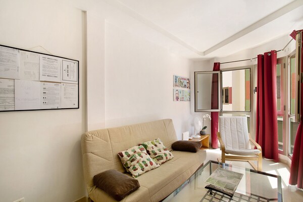 Maison De Vacances 'Residencial Sol Suite' Avec Terrasse Privée, Balcon Et Wi-fi - Telde