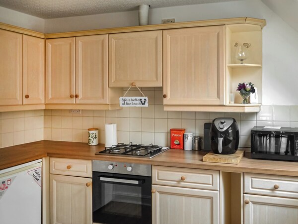 3 Bedroom Accommodation In Cleethorpes - Cleethorpes
