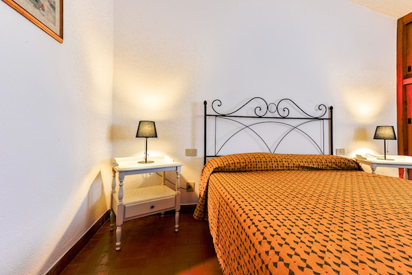 Appartement 'Appartamento Golfo Di Campo' Avec Terrasse Privée, Balcon Et Climatisation - Marciana Marina