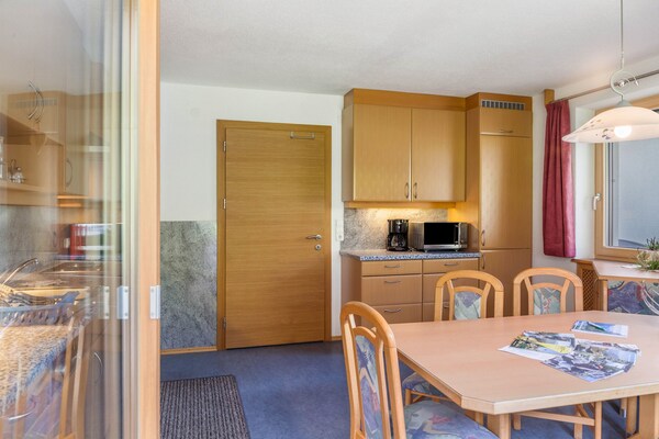 Apartment "S'peaters Imsterberg" With Mountain View, Shared Garden & Wi-fi - Imst