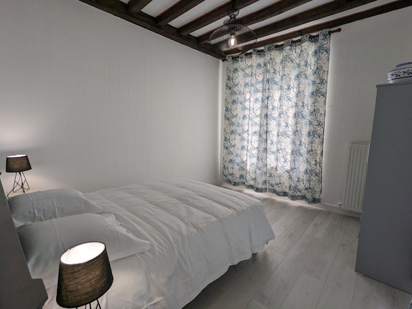 Gite Bellon, 2 Bedrooms, 4 Persons - Charente