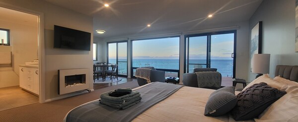 Heathcliff1 Luxury Couples Retreat With Stunning Views - Wynyard