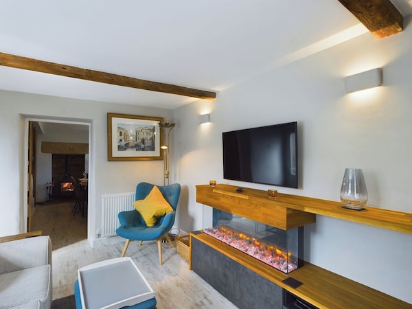 Rebethnal Cottage, Pet Friendly, With Open Fire In Tideswell - Hathersage