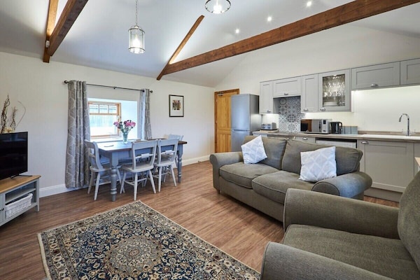 Host & Stay | The Granary, Carr Edge - Chipchase Castle