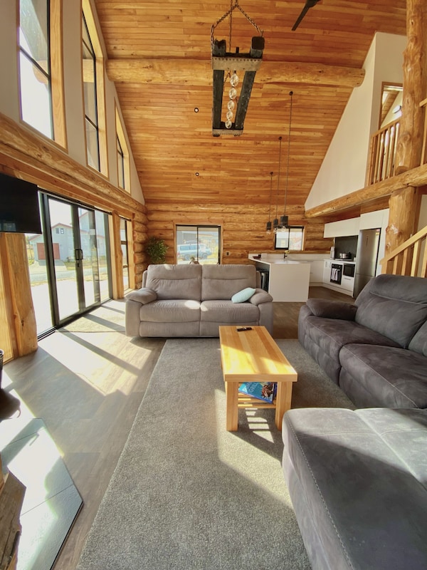 Log Cabin - Beautiful, Relaxing Getaway With Breathtaking Views! - Ōhau