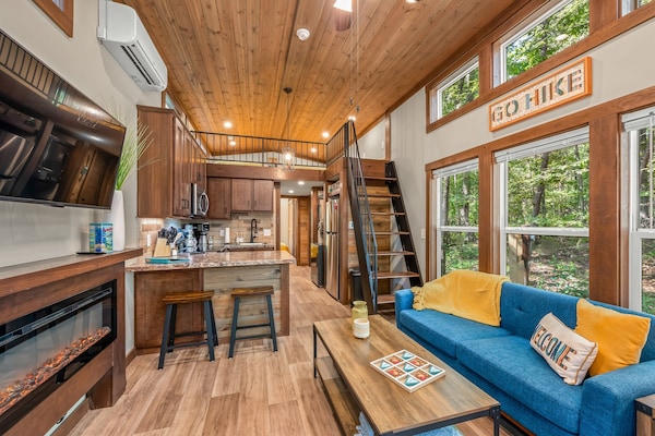 Hiker's Haven - A Tiny Home With Massive Relaxation - Mentone, AL