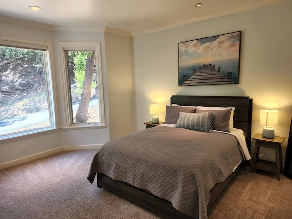 2 Full Bedrooms Master Suites 2.5 Bath W/spa & Pool - Morgan Hill