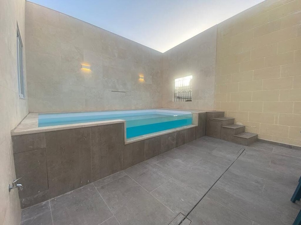 Luxury And Romantic Villa With Pool & Bbq! - Malta