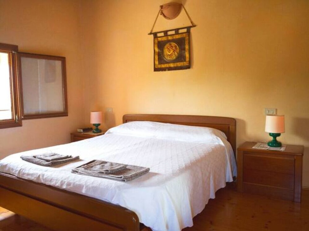 [House Of Art]at The Foot Of Monte Grappa, Free Wifi - Asolo