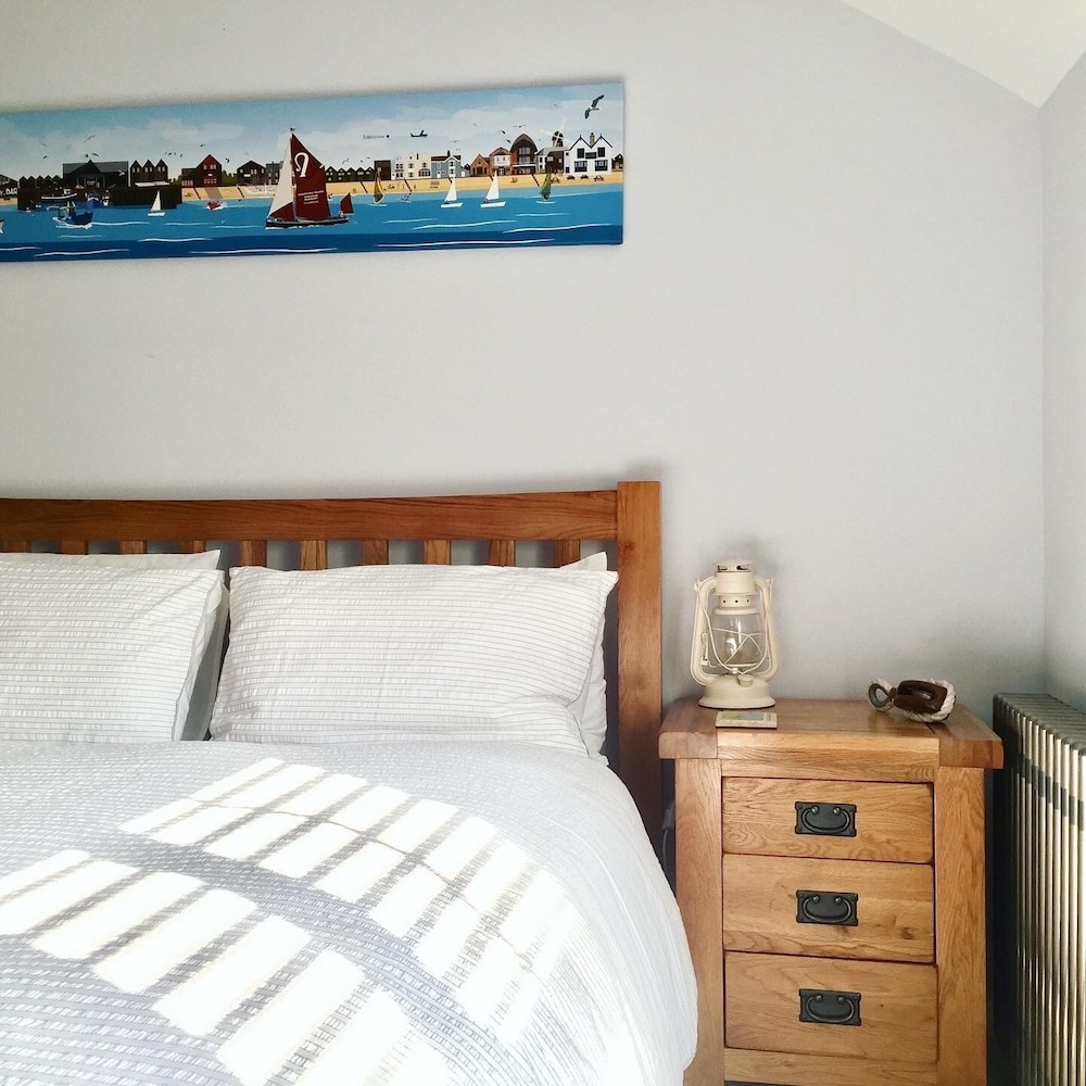 Two Bedroom Apartment - The Seaview Snug - Whitstable