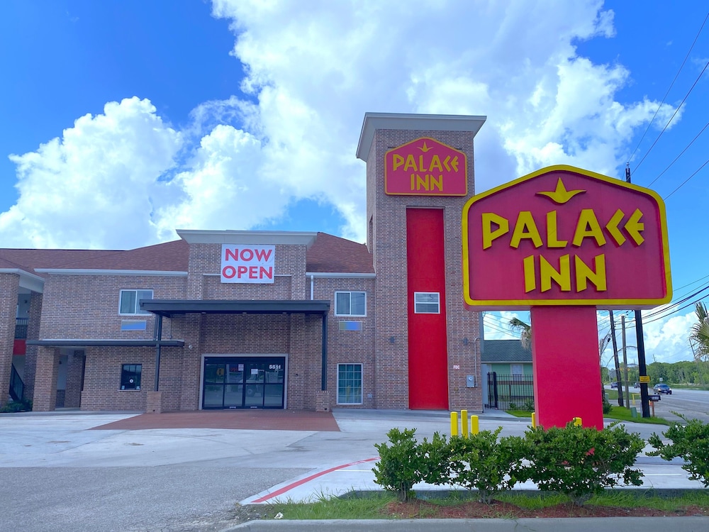 Palace Inn-arcola - Elm Lake, TX
