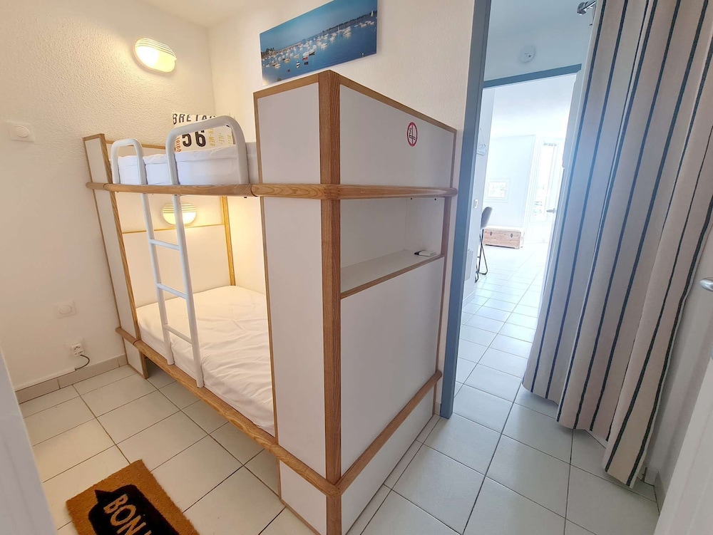 Modern Studio On The Port Of Crouesty For 4 People To Rent For Your Next Vacation - Locmariaquer